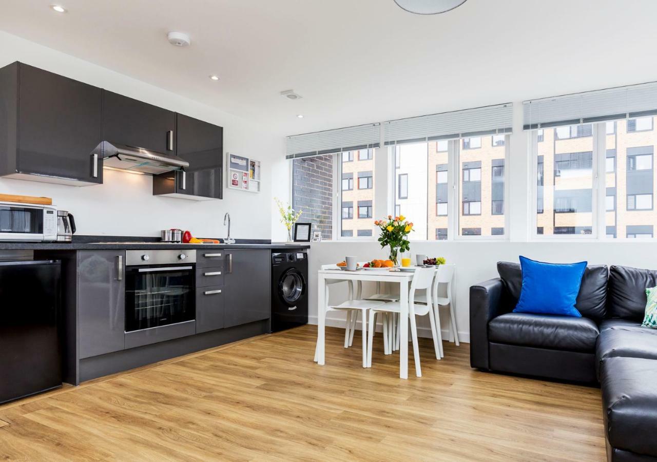 City Centre Apartment Portsmouth Extérieur photo