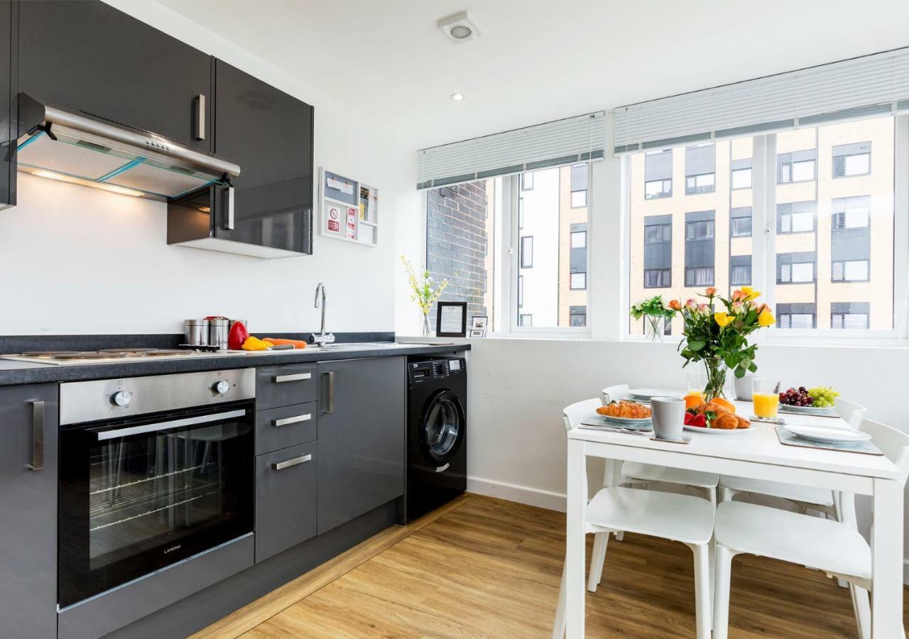 City Centre Apartment Portsmouth Extérieur photo